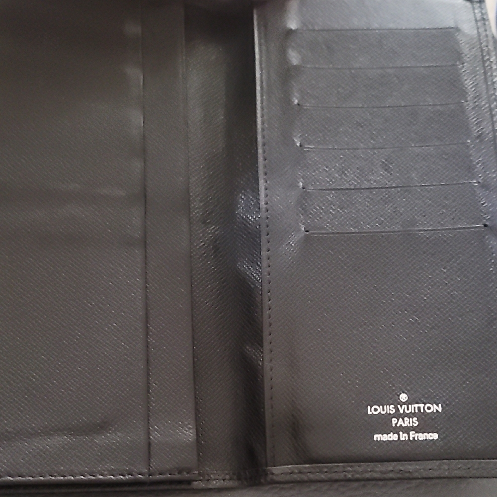 Louis Vuitton Black Bifold Wallet-Unisex